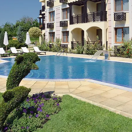Maxi Aparthotel